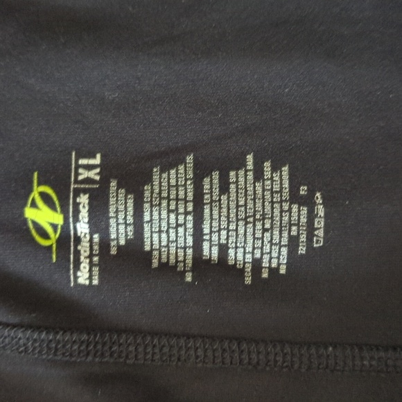 2 Pair Men's NordicTrack All Weather Thermal Base Layer Bottoms Black Size XL - Picture 3 of 3